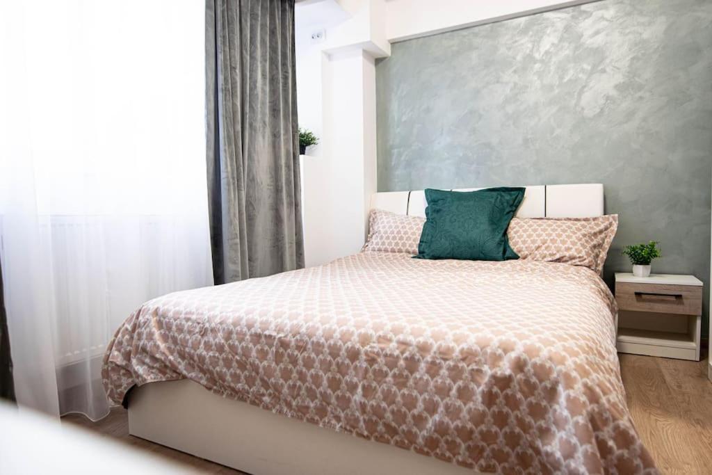 Ultra Central Luxury 3Br 2Bath Apt & Amazing Views Bucureşti Exterior foto