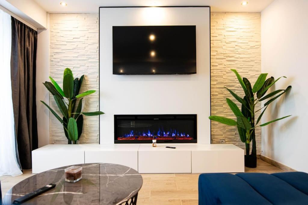 Ultra Central Luxury 3Br 2Bath Apt & Amazing Views Bucureşti Exterior foto